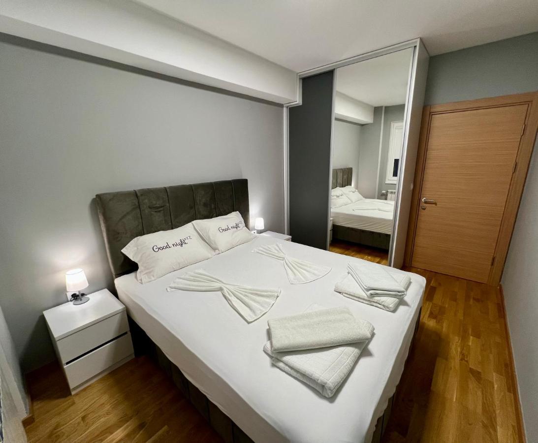 סקופיה Aj Luxe Residence מראה חיצוני תמונה