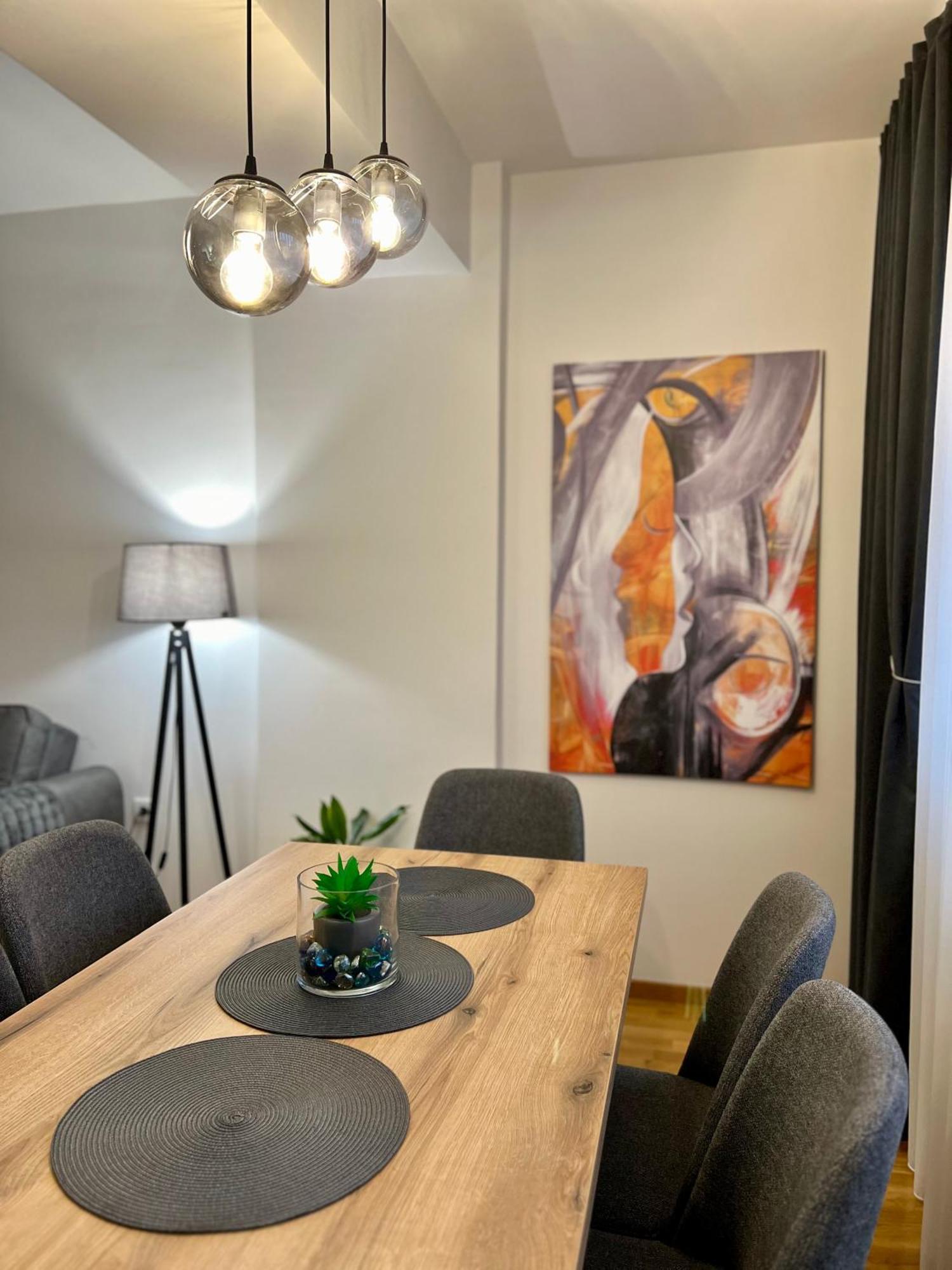 סקופיה Aj Luxe Residence מראה חיצוני תמונה