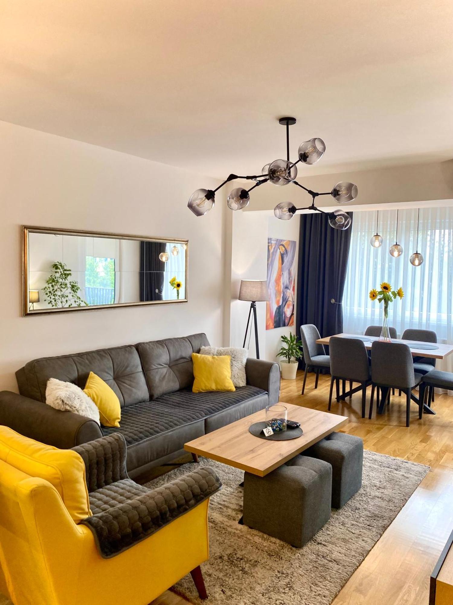 סקופיה Aj Luxe Residence מראה חיצוני תמונה